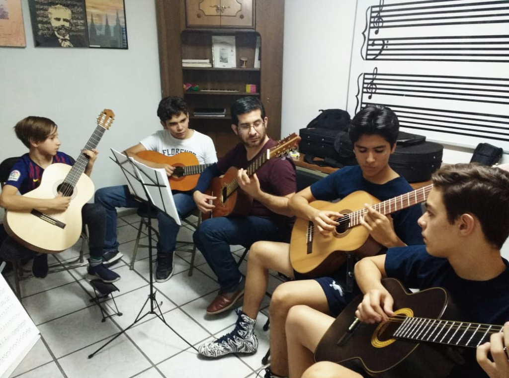 Academia Praga Musical
