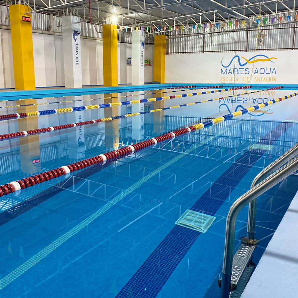 Mares Aqua Escuela De Natación
